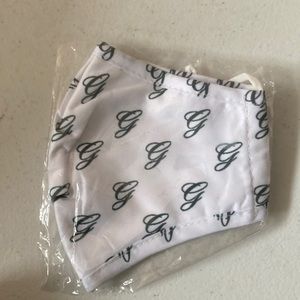 Lot of 4 NEW “The Greenbrier Resort” Logo Face Masks - cloth
